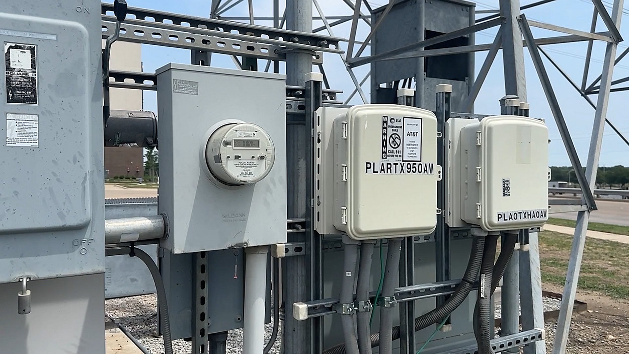 Troy Balderson Wrote a Bill That Would Make Burning Gas Legally 'Clean' — and Wind and Solar Legally Unreliable